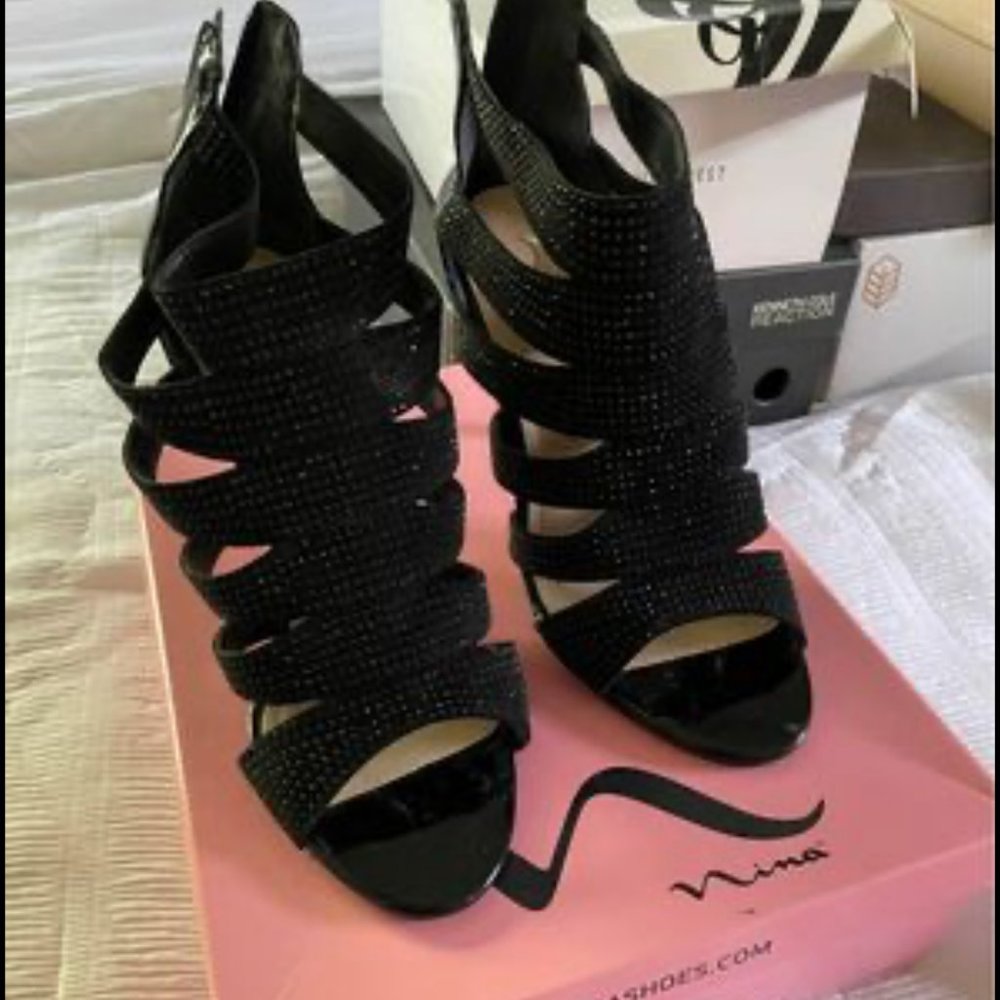 Nina *Glam* Black High Heel
